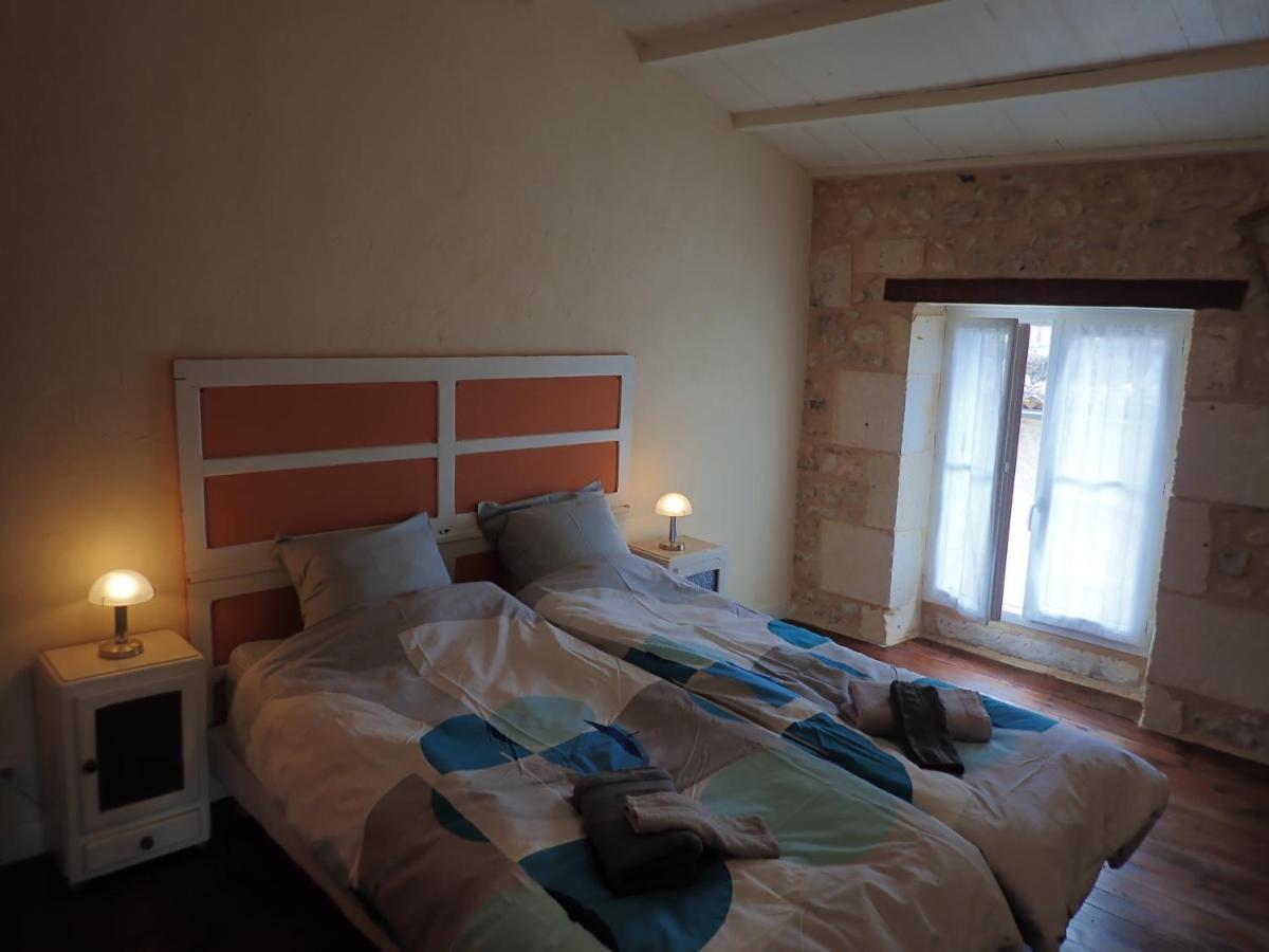 La Miramboise, Chambres Et Table D Hotes Mirambeau  Εξωτερικό φωτογραφία